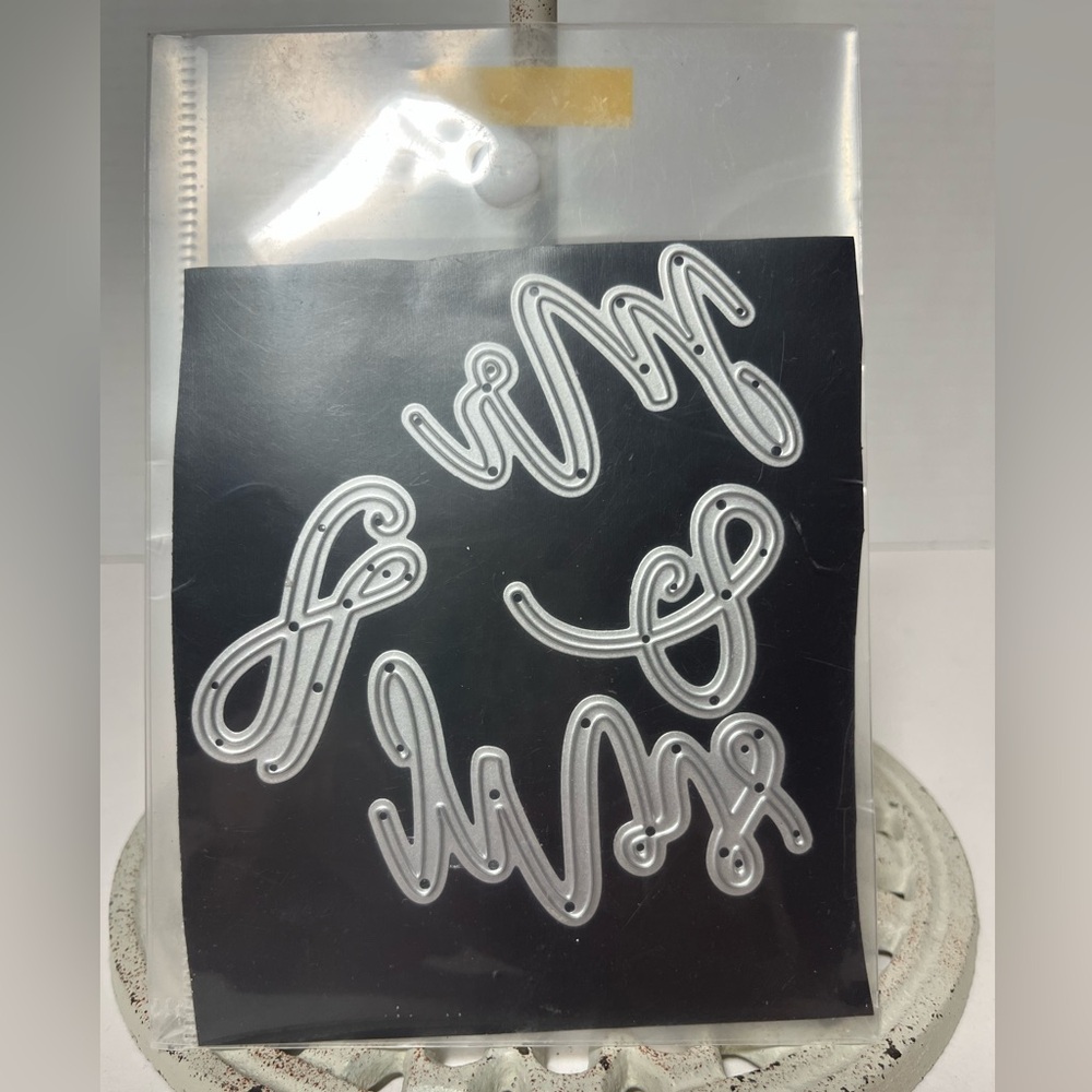 Metal Dye Cut - Mr & Mrs